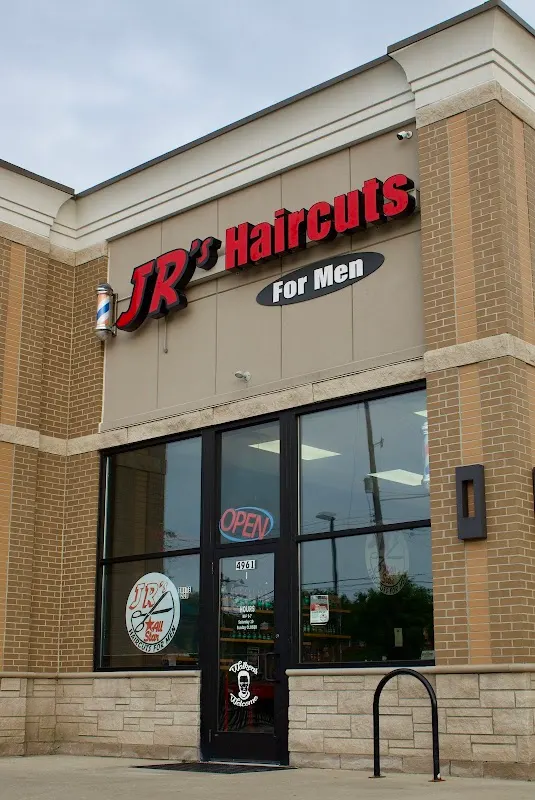 JR's All Star Haircuts For Men — Barber shop in Saginaw